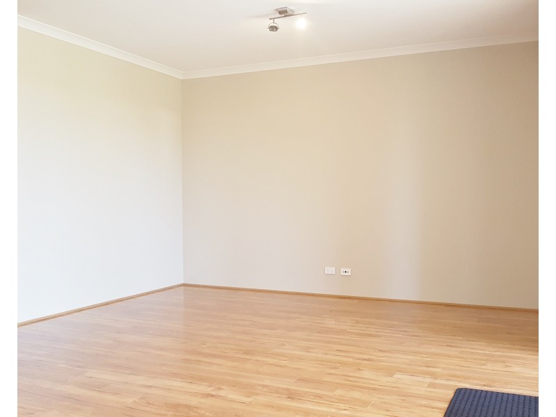 14 Skipsey Lane, Ellenbrook WA 6069