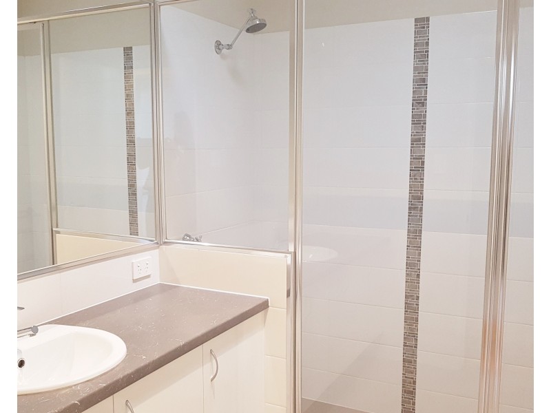 14 Skipsey Lane, Ellenbrook WA 6069
