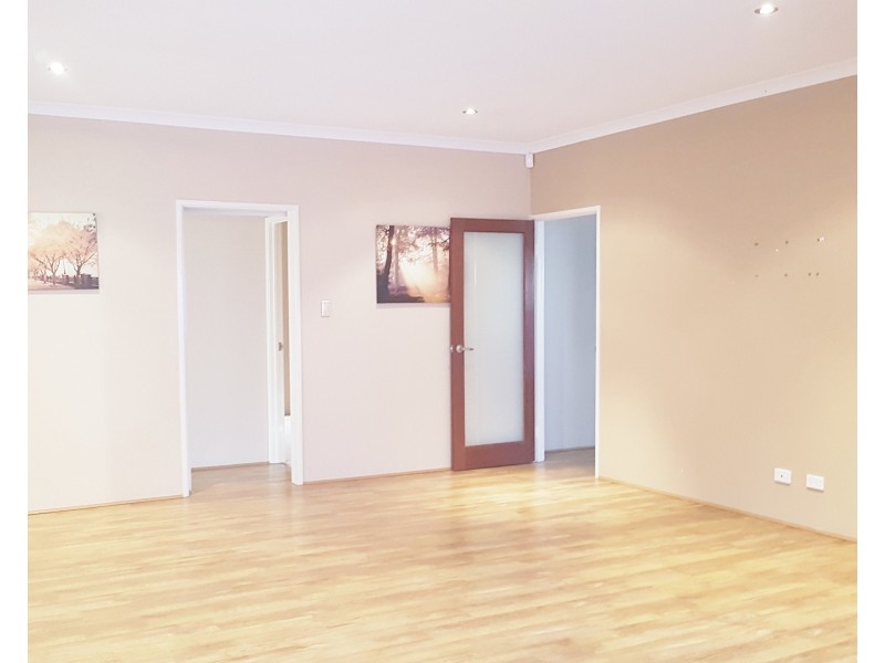 10 Mundego Turn, Ellenbrook WA 6069