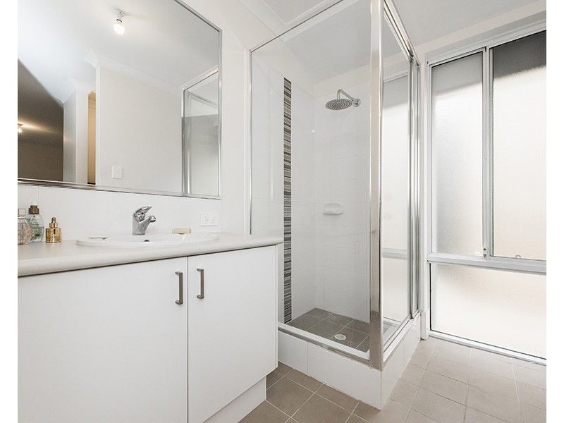 32 Langdon Loop, Caversham WA 6055