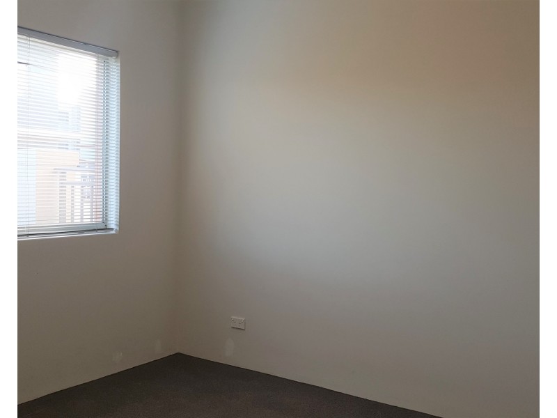 6/2 Villa Pass, Ellenbrook WA 6069