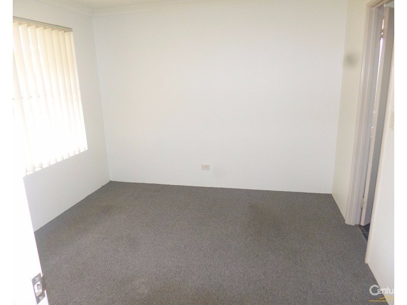 5 Angophora Avenue, Ellenbrook WA 6069