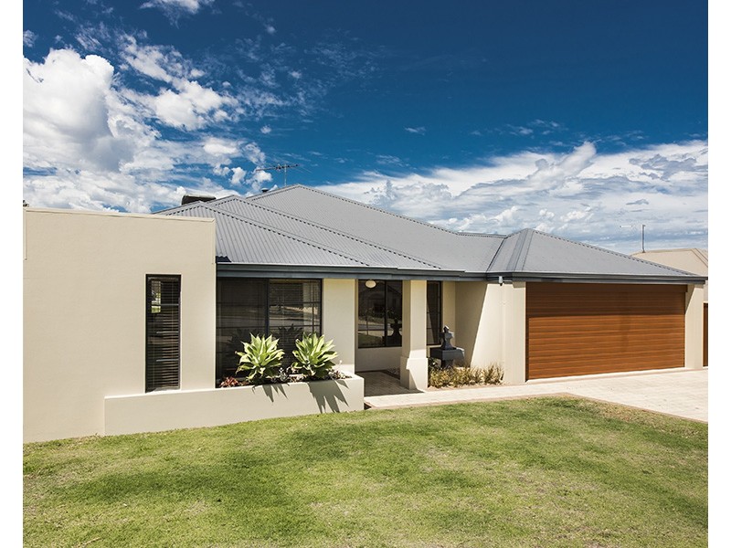 106 Ashley Road, Tapping WA 6065