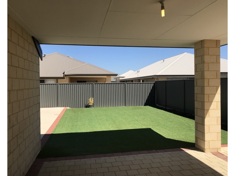 63 Arthur Street, Caversham WA 6055
