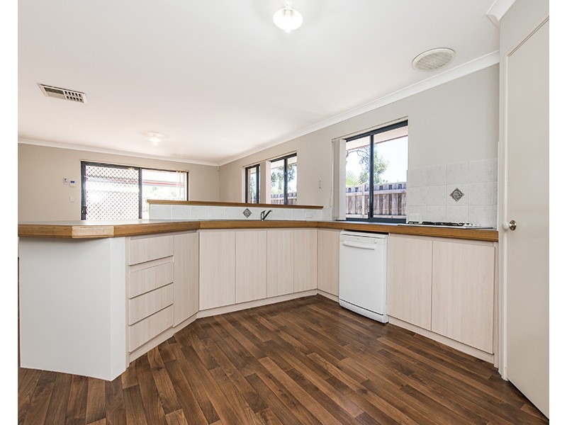 31 Killara Ave, Ellenbrook WA 6069