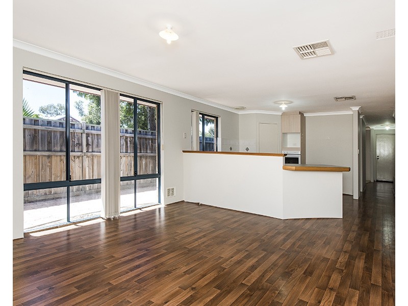 31 Killara Ave, Ellenbrook WA 6069