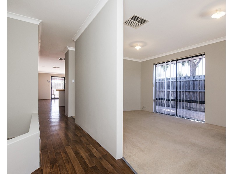 31 Killara Ave, Ellenbrook WA 6069