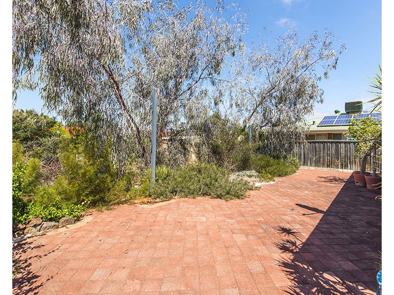 8 Pinea Turn, Ellenbrook WA 6069