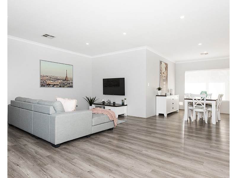 113 Pineroo Terrace, Ellenbrook WA 6069