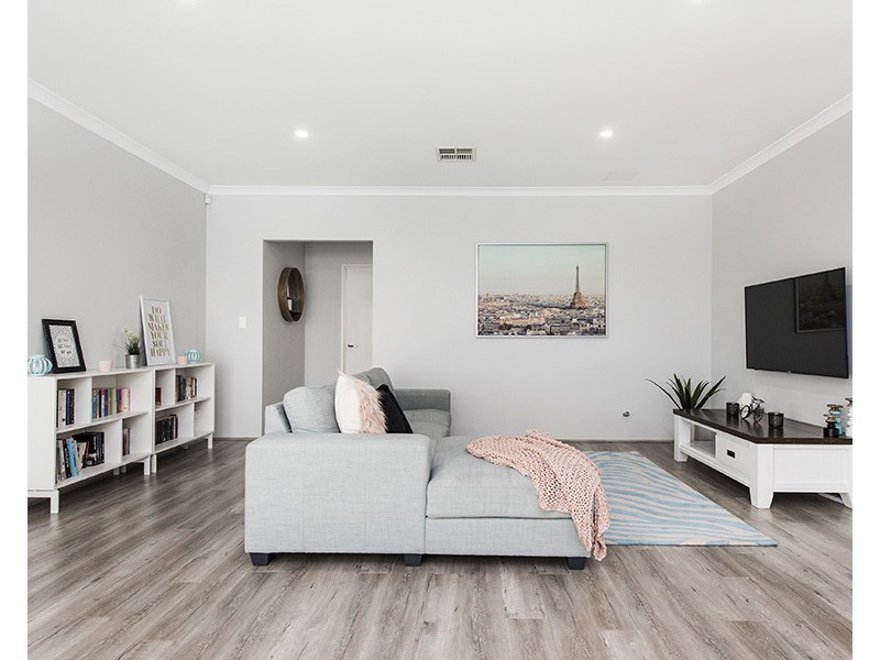 113 Pineroo Terrace, Ellenbrook WA 6069