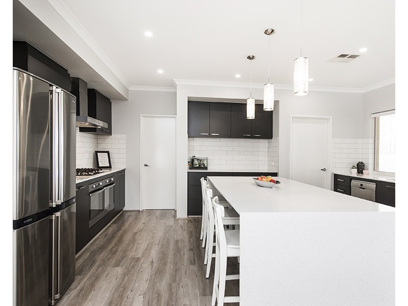 113 Pineroo Terrace, Ellenbrook WA 6069