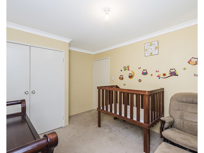 10 Birchmore Gardens, Ellenbrook WA 6069