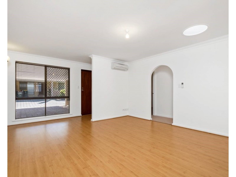 8/97 Moulden Avenue, Yokine WA 6060