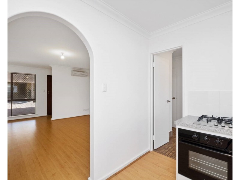 8/97 Moulden Avenue, Yokine WA 6060