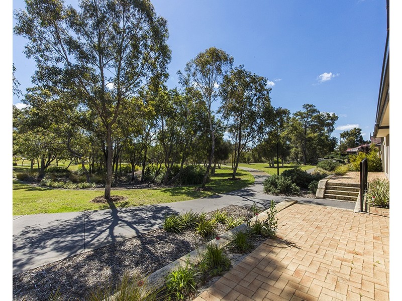 3 Ollave Circuit, Aveley WA 6069