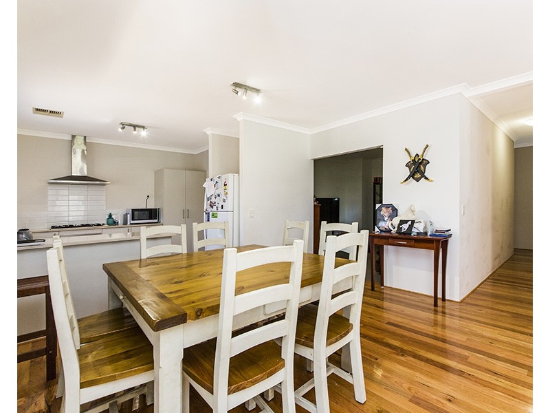 3 Ollave Circuit, Aveley WA 6069