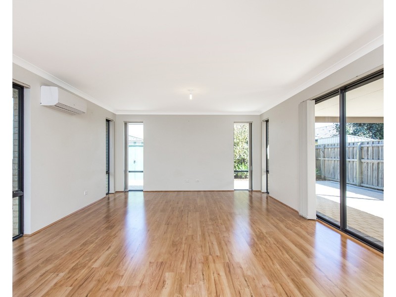 34C Parnham Avenue, Ellenbrook WA 6069