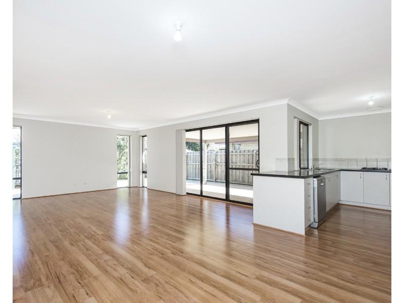 34C Parnham Avenue, Ellenbrook WA 6069