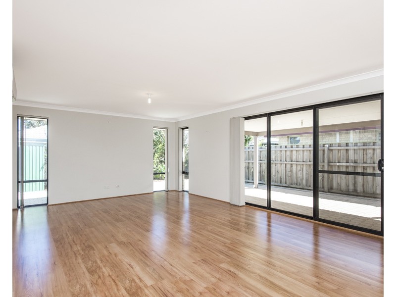 34C Parnham Avenue, Ellenbrook WA 6069