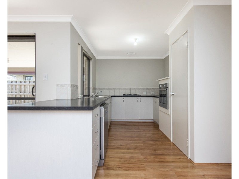 34C Parnham Avenue, Ellenbrook WA 6069