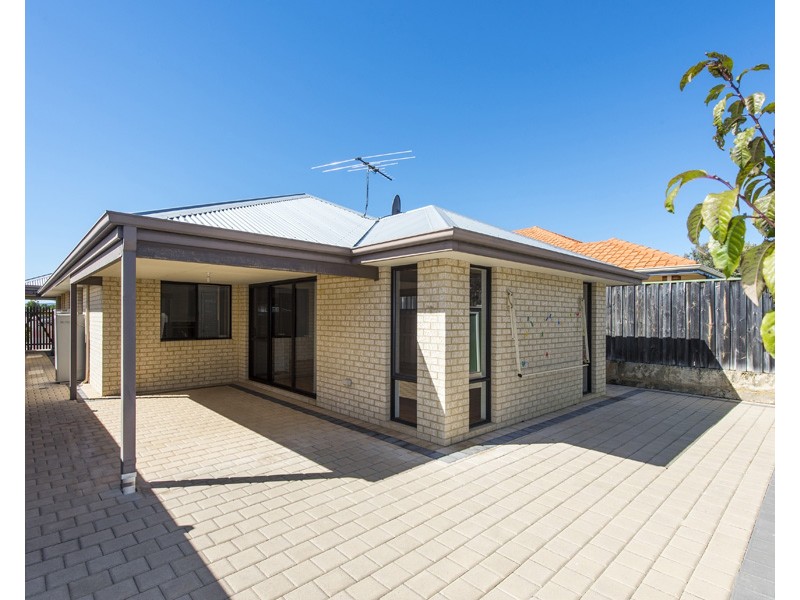 34C Parnham Avenue, Ellenbrook WA 6069