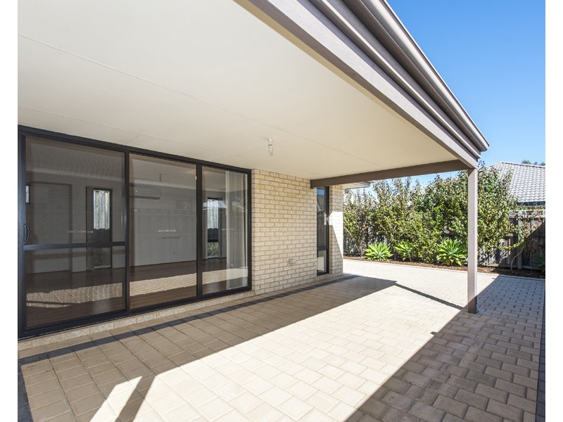 34C Parnham Avenue, Ellenbrook WA 6069