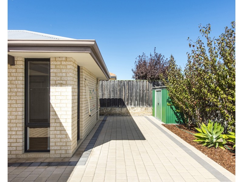 34C Parnham Avenue, Ellenbrook WA 6069