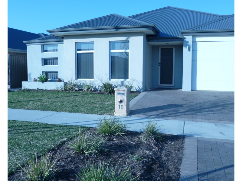 10 Verbana Drive, Aveley WA 6069