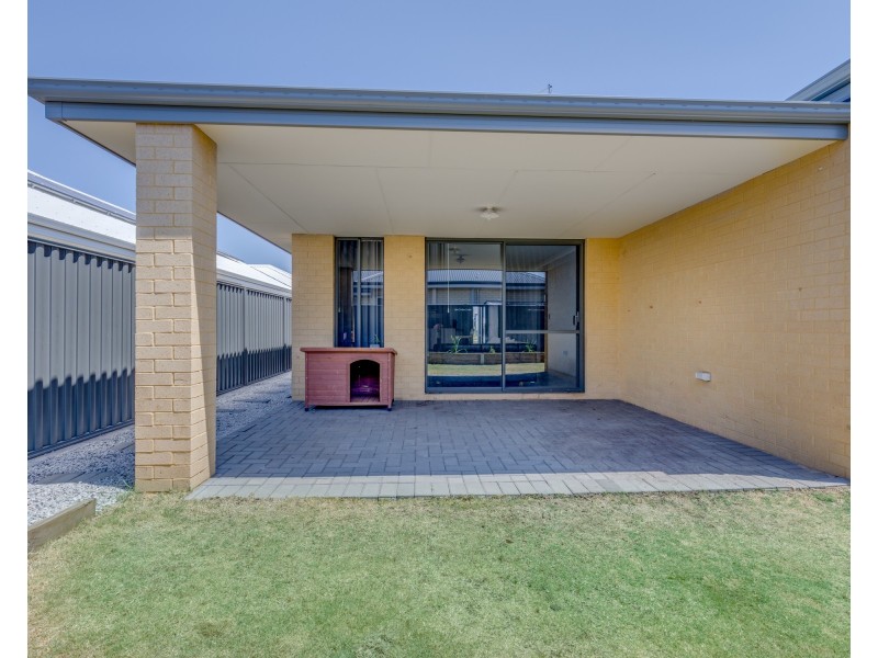 9 Fiord Way, Aveley WA 6069