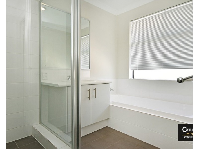 5 Redland Lane, Ellenbrook WA 6069