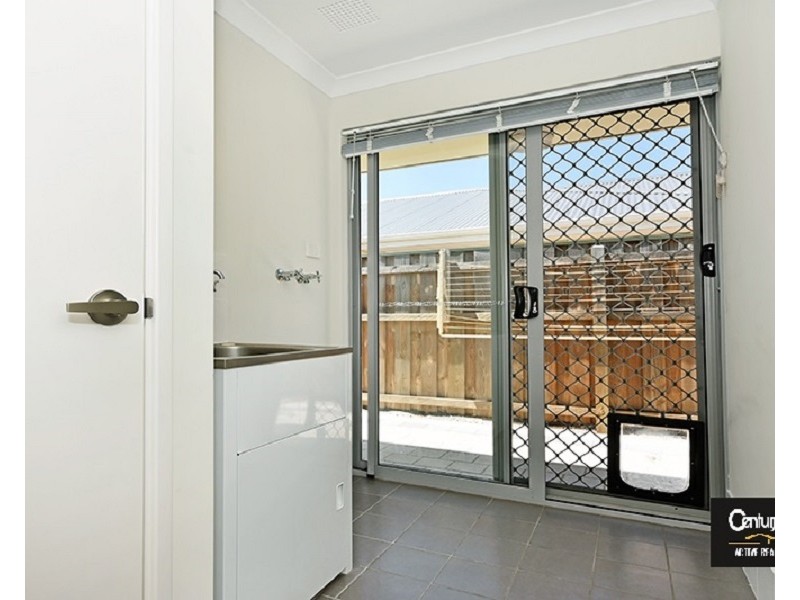 5 Redland Lane, Ellenbrook WA 6069