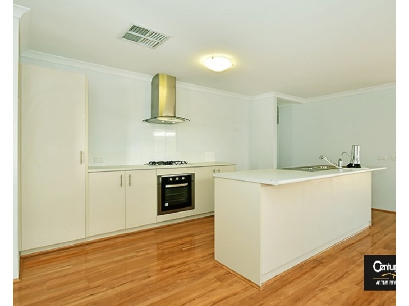 5 Redland Lane, Ellenbrook WA 6069