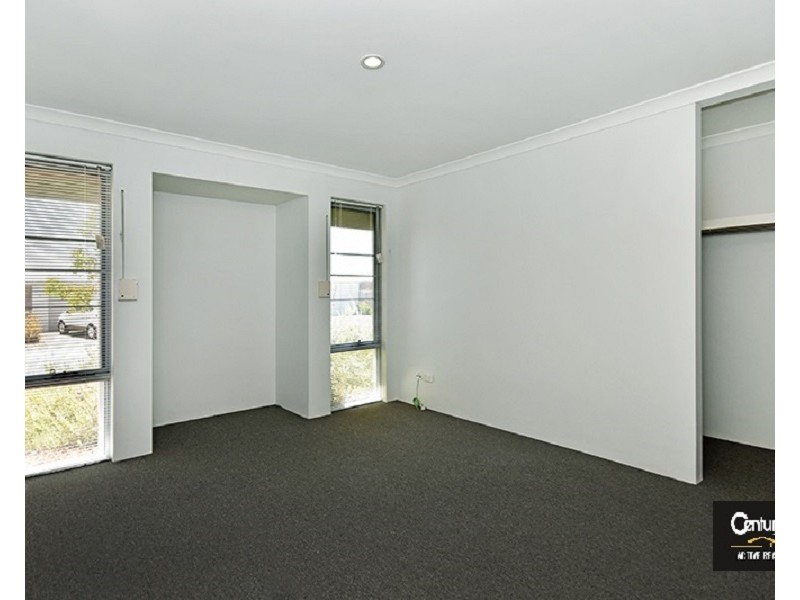 5 Redland Lane, Ellenbrook WA 6069