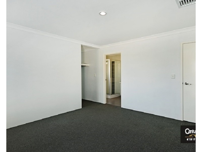 5 Redland Lane, Ellenbrook WA 6069