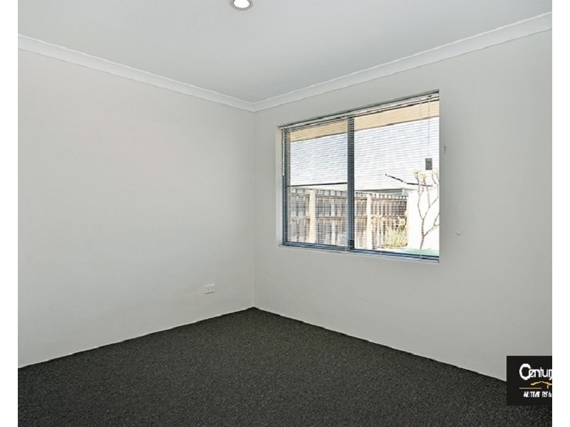 5 Redland Lane, Ellenbrook WA 6069