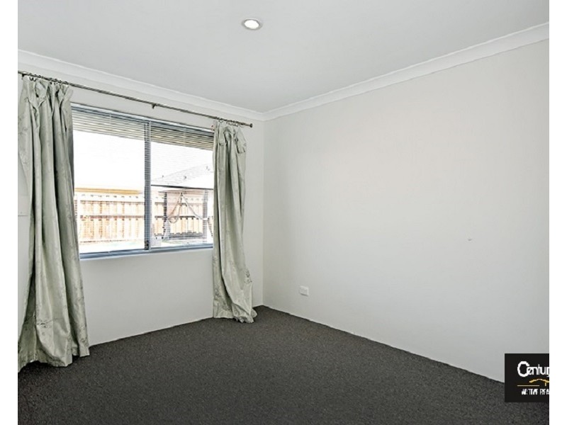 5 Redland Lane, Ellenbrook WA 6069