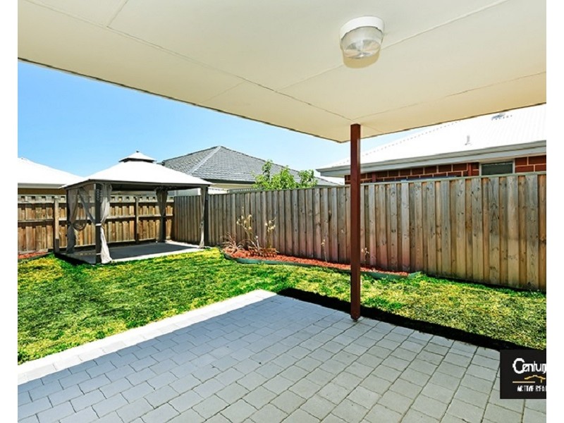 5 Redland Lane, Ellenbrook WA 6069