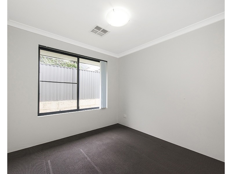 22 Holdsworth Ave, Aveley WA 6069