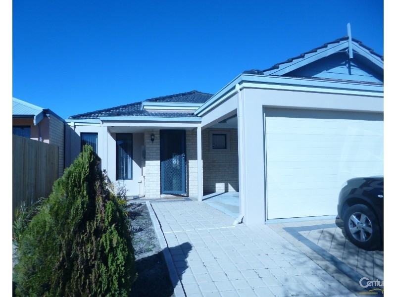 60 Sunray Circle, Ellenbrook WA 6069