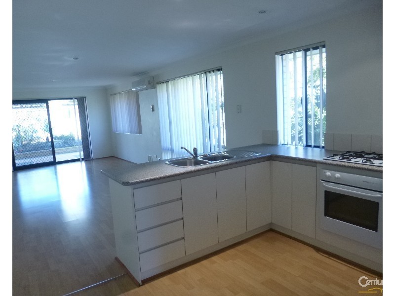 60 Sunray Circle, Ellenbrook WA 6069