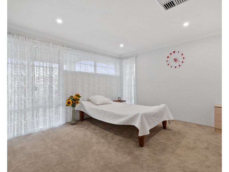 36 Vidalia Drive, Aveley WA 6069