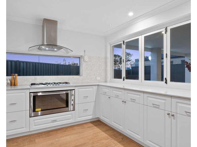 36 Vidalia Drive, Aveley WA 6069