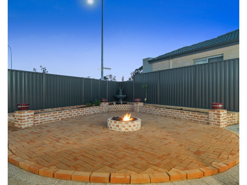 36 Vidalia Drive, Aveley WA 6069