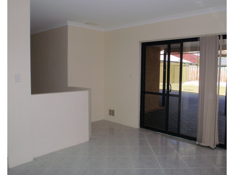 76 Halpin Circle, Ellenbrook WA 6069