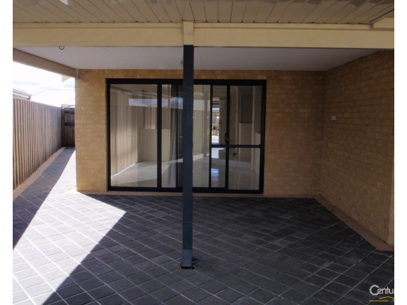 76 Halpin Circle, Ellenbrook WA 6069