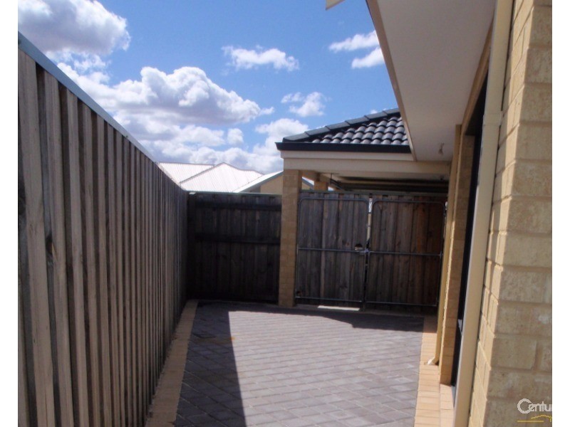 76 Halpin Circle, Ellenbrook WA 6069