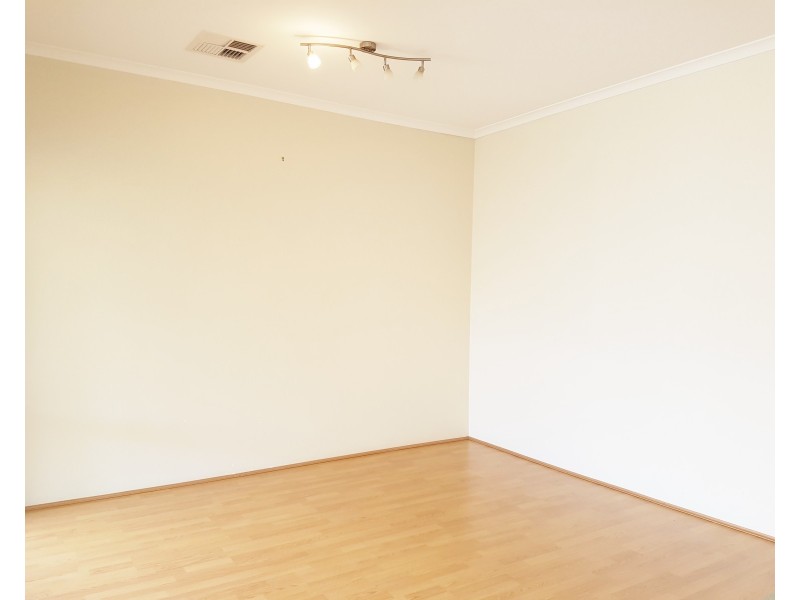 3 Hessian Street, Aveley WA 6069