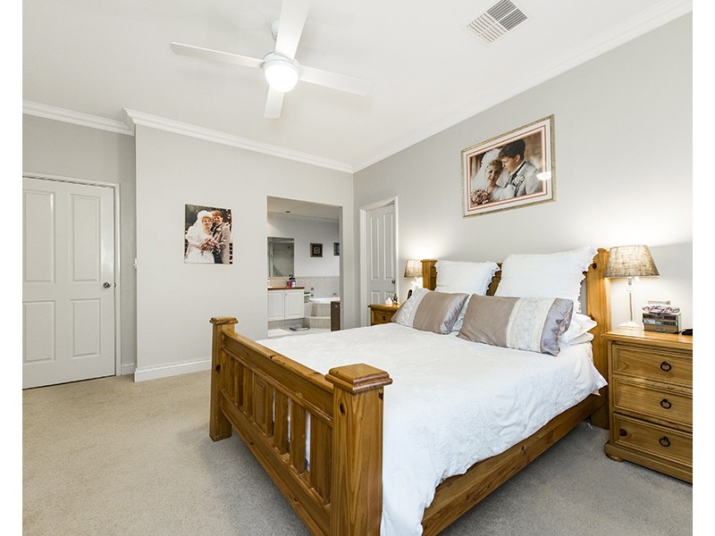 21 Fairview Heights, Ellenbrook WA 6069