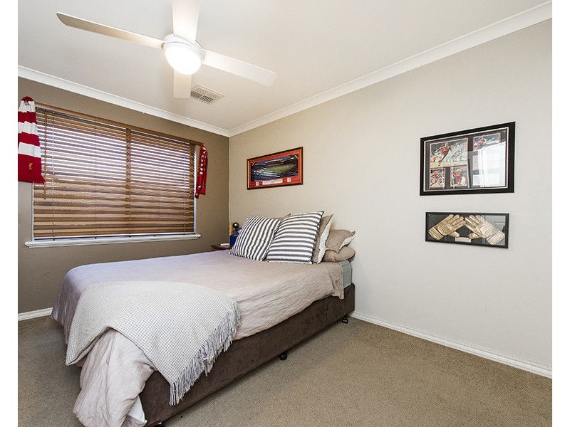 21 Fairview Heights, Ellenbrook WA 6069