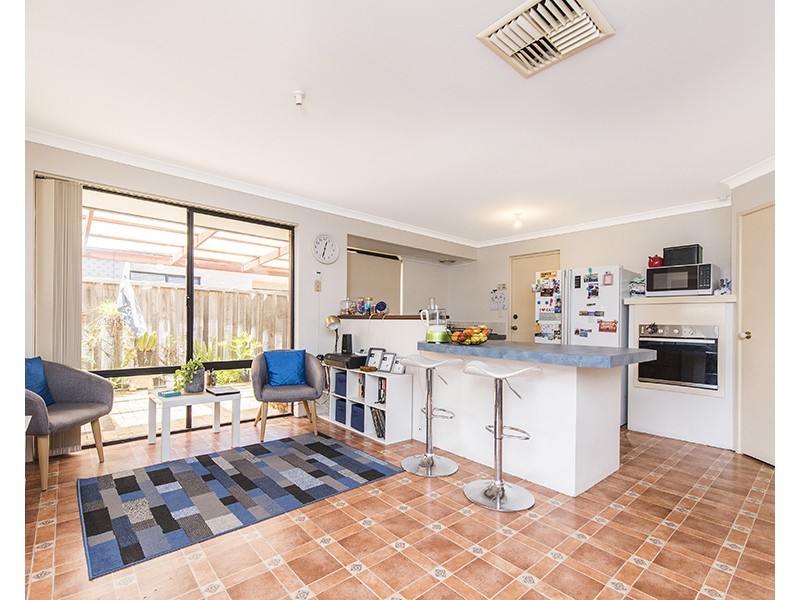 19 Rossini Circle, Ellenbrook WA 6069